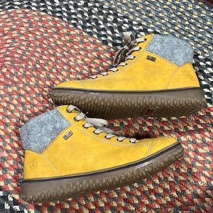 COPY - Yellow Rieker shoes/sneakers